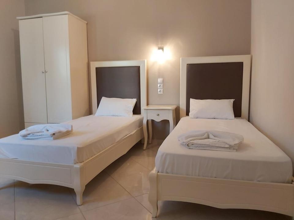 Konstantinos Apartments อัมมูเดีย ห้อง รูปภาพ